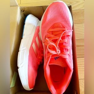 Coral Adidas